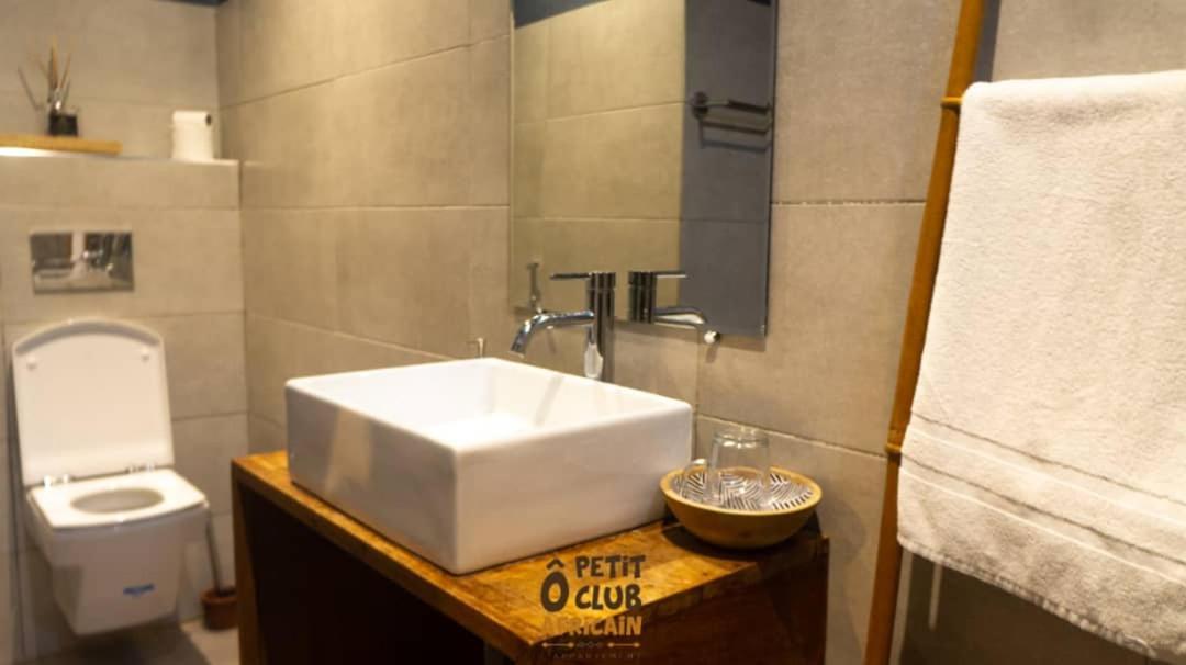O Petit Club Africain Dakar Bed & Breakfast Eksteriør bilde