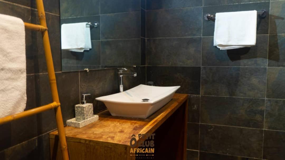 O Petit Club Africain Dakar Bed & Breakfast Eksteriør bilde